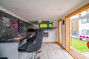 Photo 12- click for photo gallery